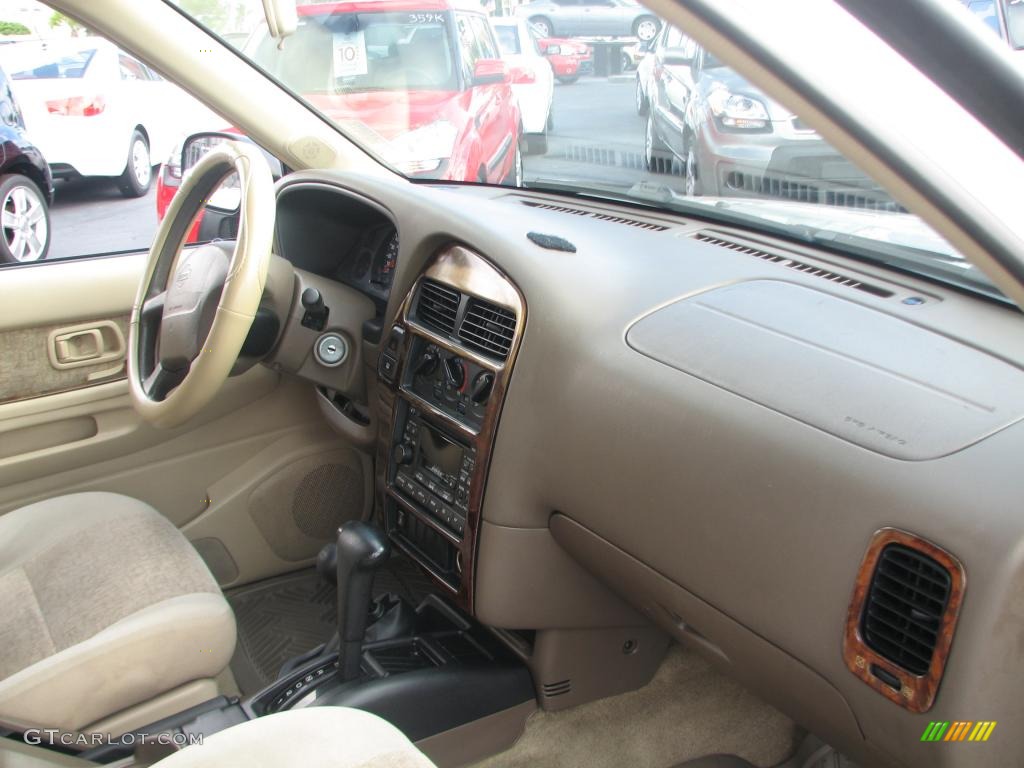 1998 Nissan pathfinder interior dimensions