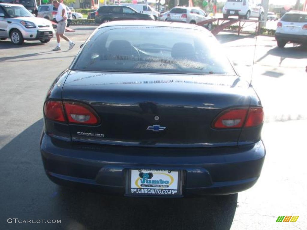 2002 Cavalier Coupe - Indigo Blue Metallic / Graphite photo #8