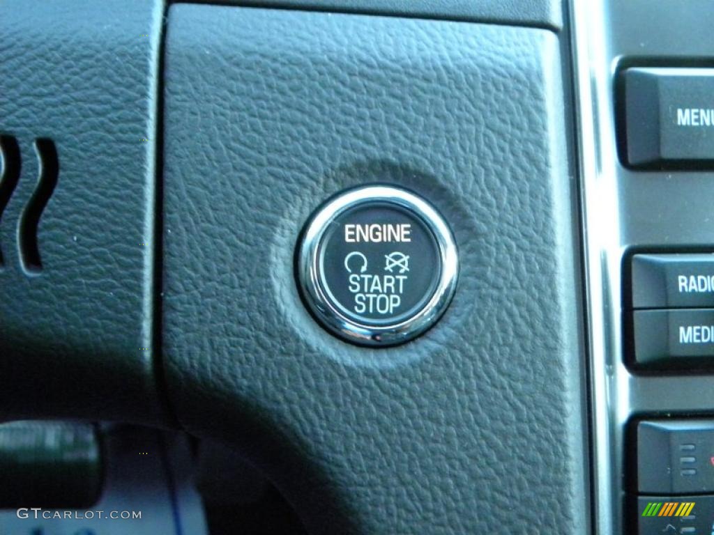 2011 Ford Taurus Limited Controls Photo #39842550