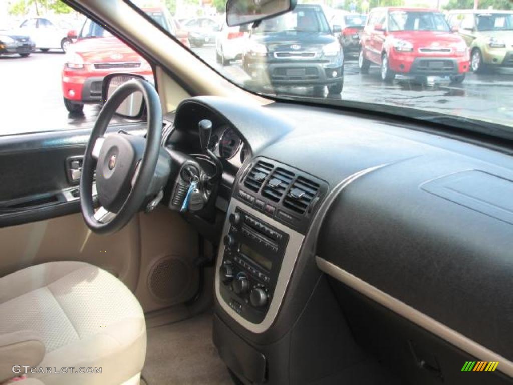 2005 Pontiac Montana SV6 FWD Cashmere Dashboard Photo #39843050