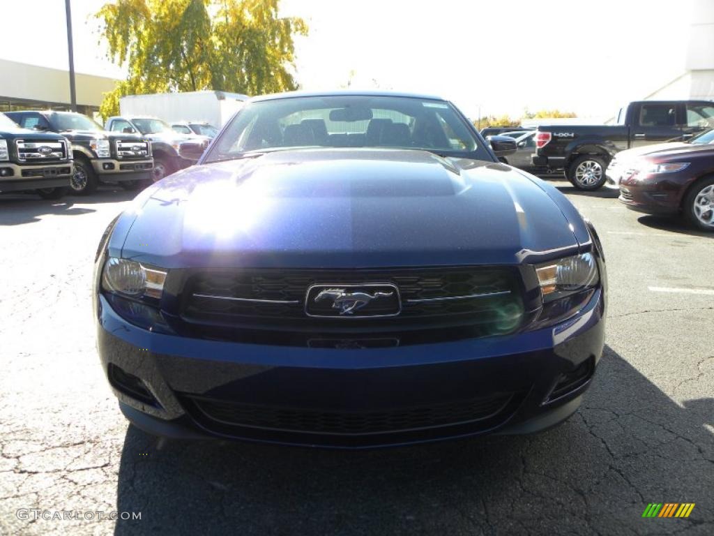 2011 Mustang V6 Premium Coupe - Kona Blue Metallic / Charcoal Black photo #7