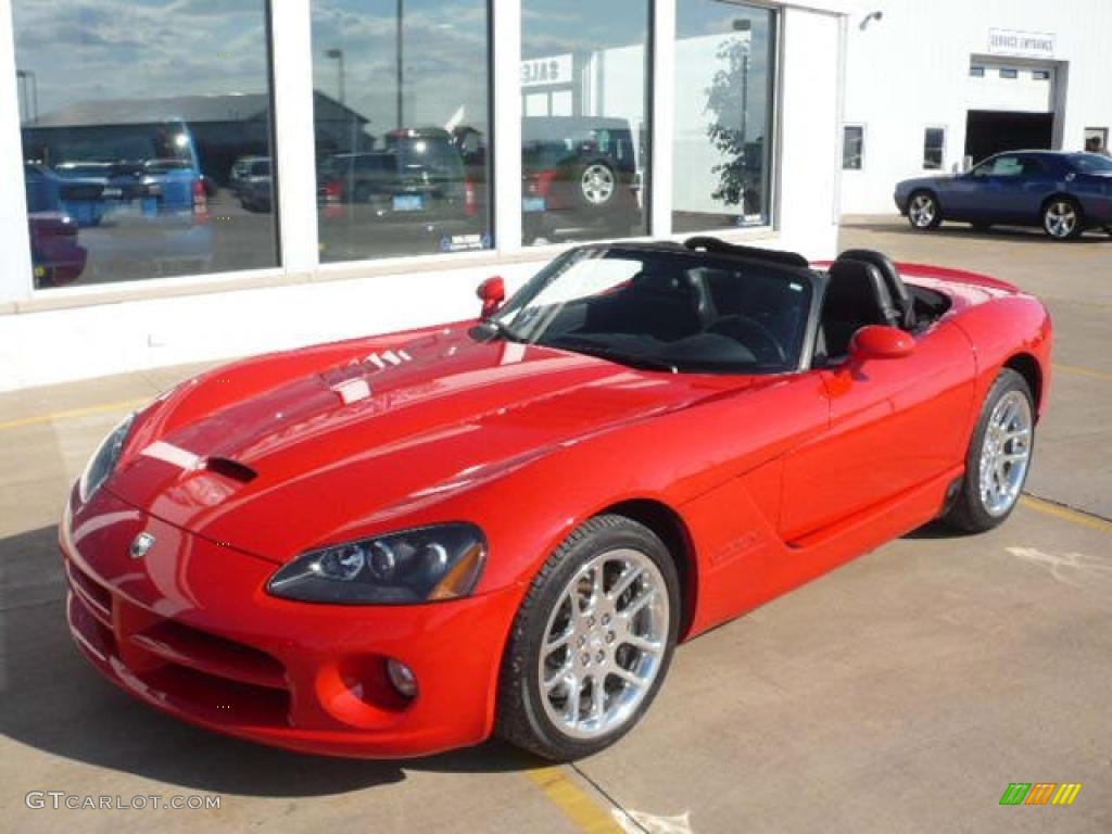 Viper Red 2003 Dodge Viper SRT-10 Exterior Photo #39845302