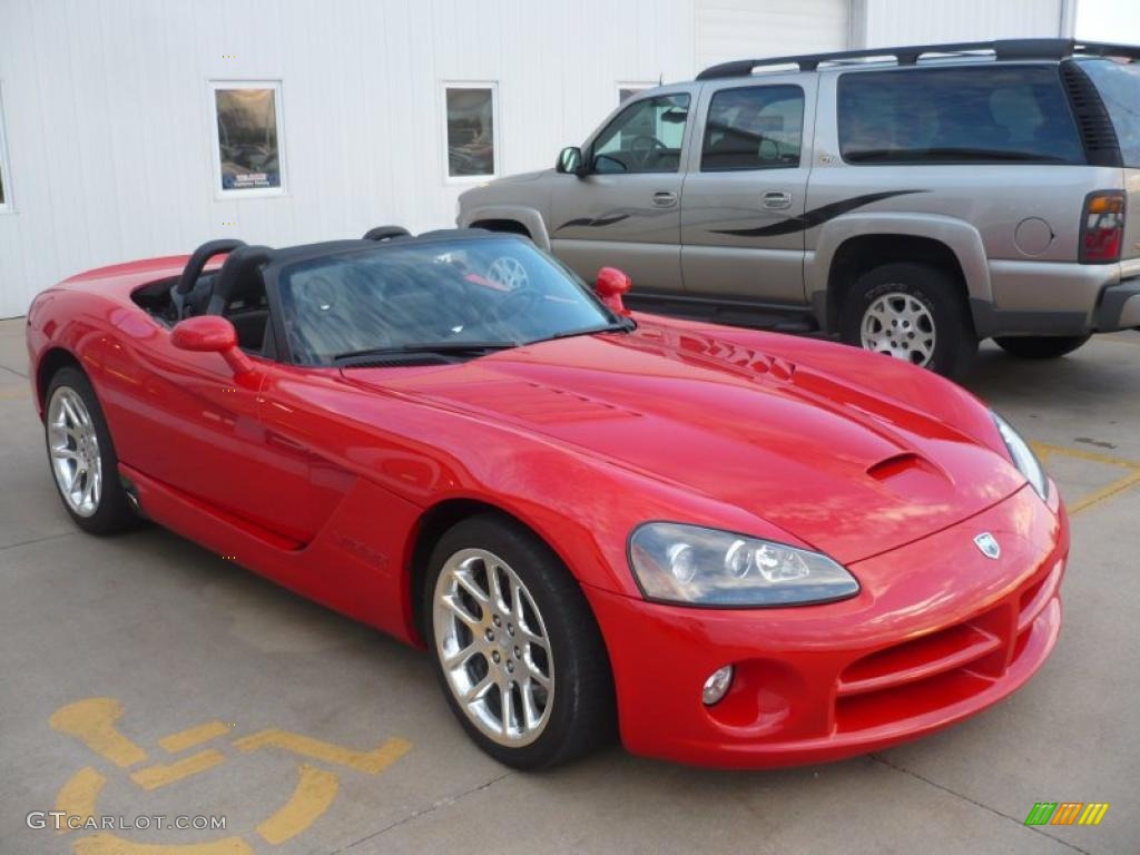 Viper Red 2003 Dodge Viper SRT-10 Exterior Photo #39845762