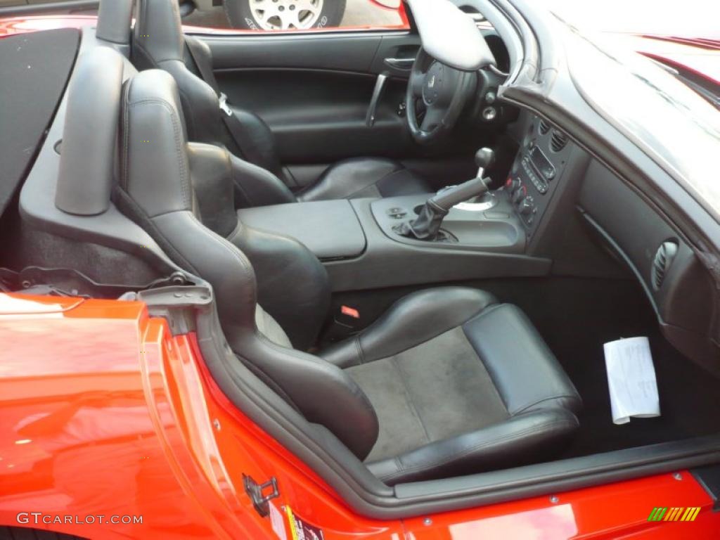 Black Interior 2003 Dodge Viper SRT-10 Photo #39845774