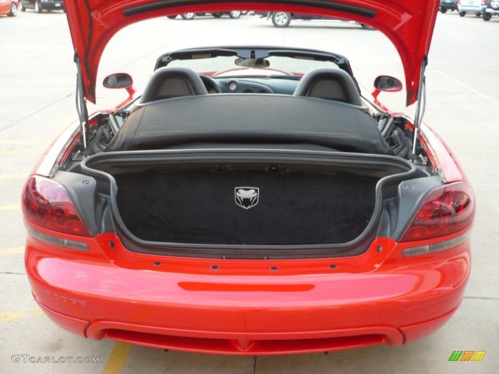 2003 Dodge Viper SRT-10 Trunk Photo #39845898