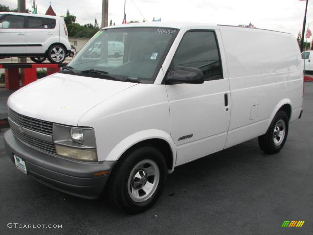 Ivory White 2001 Chevrolet Astro Commercial Van Exterior Photo #39846146
