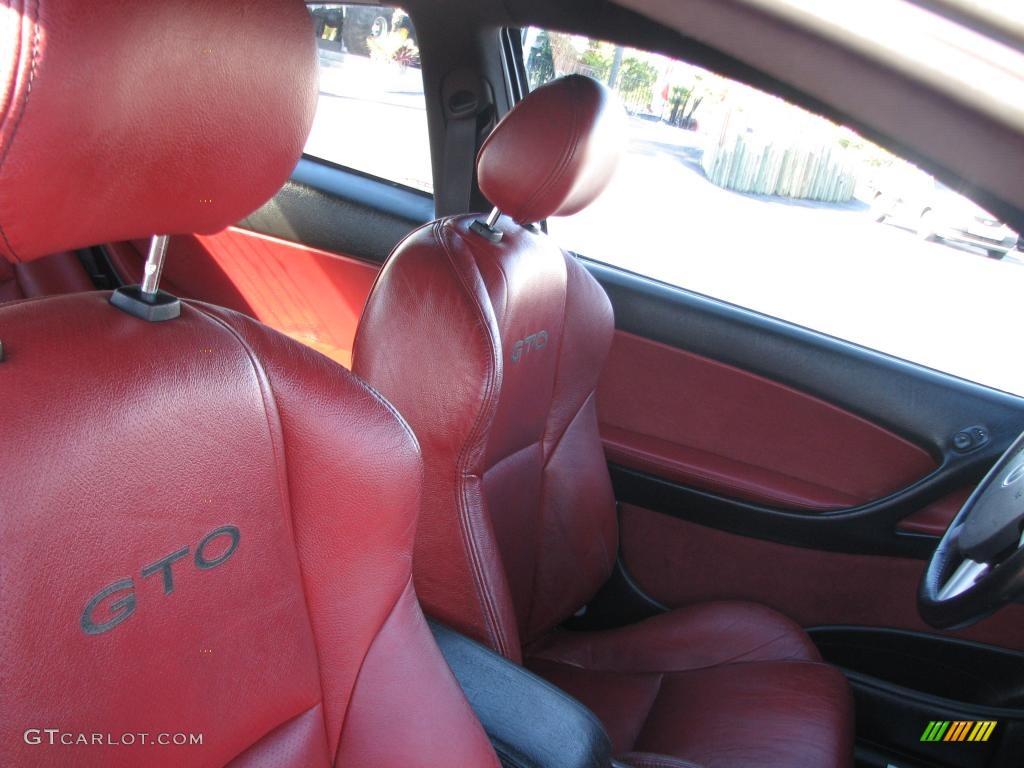 2004 Pontiac GTO Coupe Marks and Logos Photo #39847458
