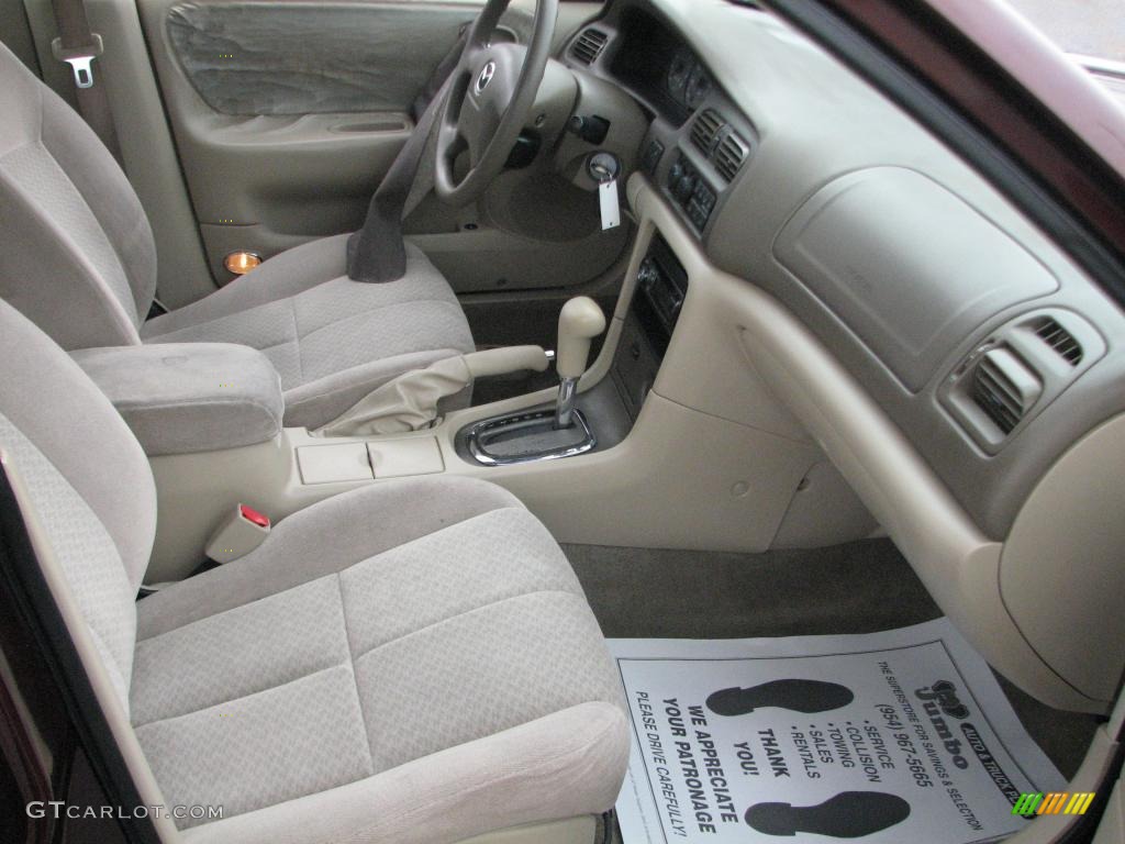 Beige Interior 2002 Mazda 626 LX Photo #39847690