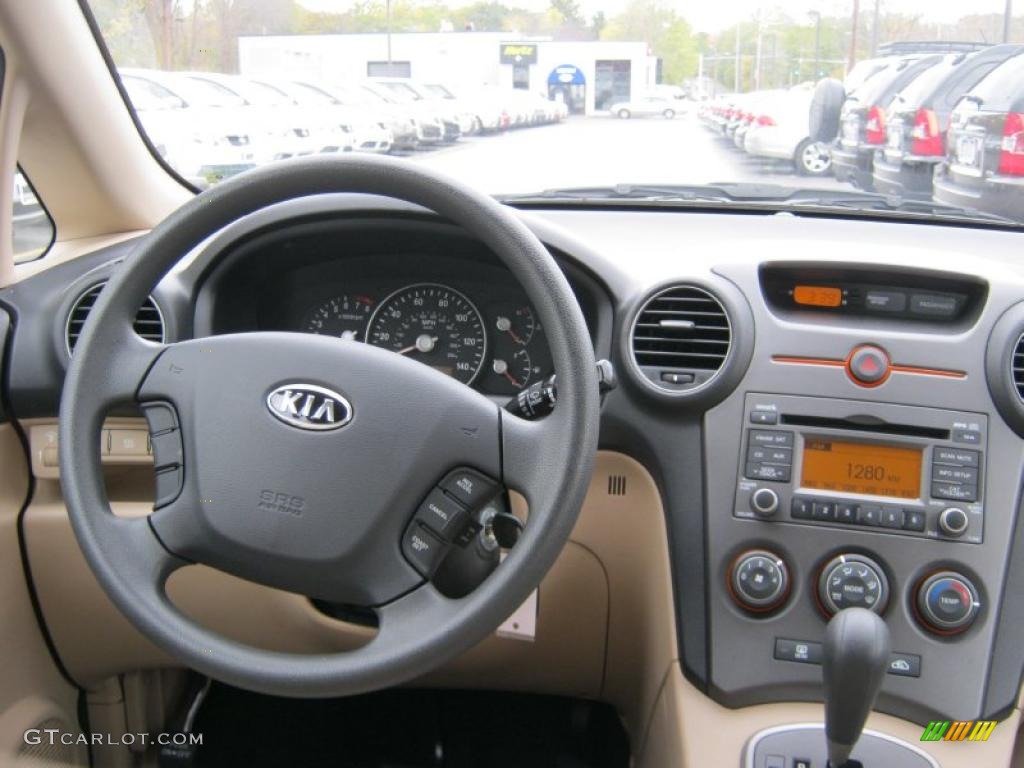 2010 Kia Rondo LX Beige Dashboard Photo #39847738