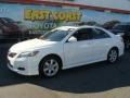Super White - Camry SE Photo No. 3