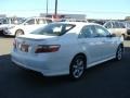 Super White - Camry SE Photo No. 4