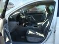Super White - Camry SE Photo No. 7