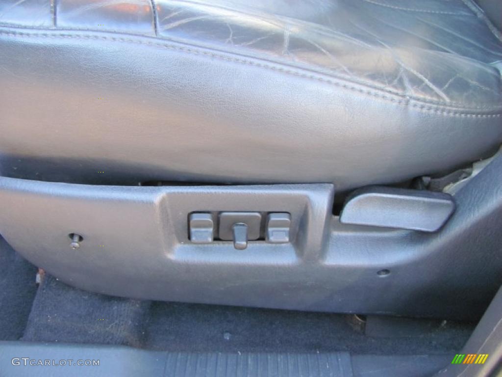 2004 Grand Cherokee Laredo 4x4 - Deep Lava Red Metallic / Dark Slate Gray photo #8