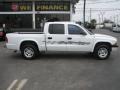 2002 Bright White Dodge Dakota Sport Quad Cab  photo #10