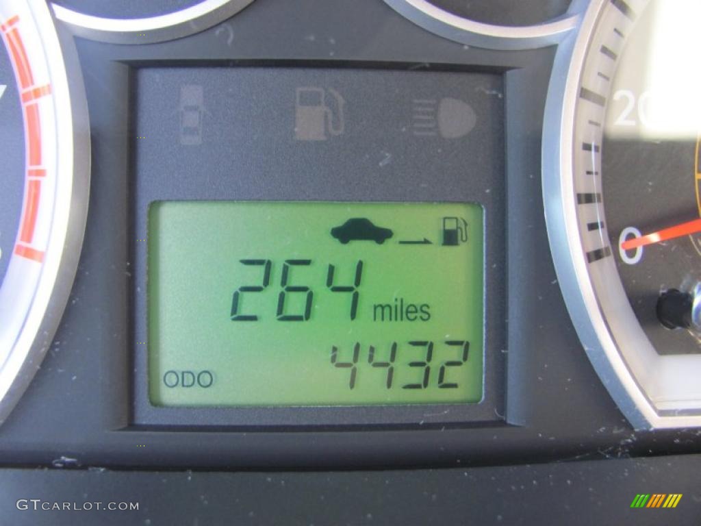 2010 Aveo Aveo5 LT - Bright Blue / Charcoal photo #3