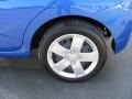 2010 Chevrolet Aveo Aveo5 LT Wheel and Tire Photo