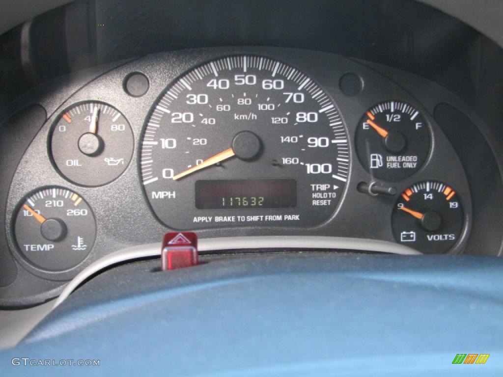 2004 Chevrolet Astro LT AWD Passenger Van Gauges Photo #39853366