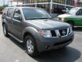 Storm Grey Metallic - Pathfinder SE Photo No. 3