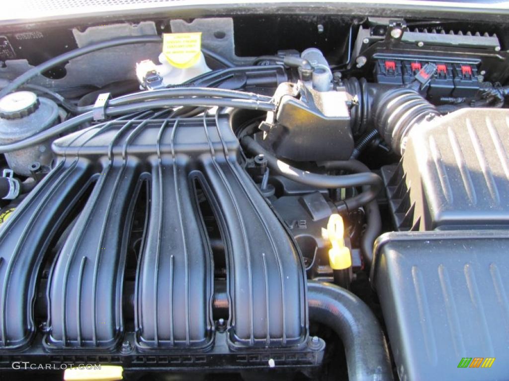 2003 Chrysler PT Cruiser Touring 2.4 Liter DOHC 16 Valve 4 Cylinder Engine Photo #39858990
