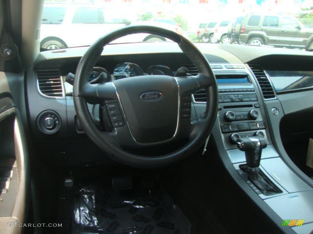 2010 Ford Taurus Limited Charcoal Black Dashboard Photo #39860393