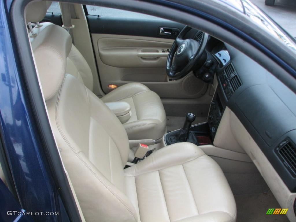 2001 Volkswagen Jetta GLS 1.8T Sedan Front Seat Photo #39860921