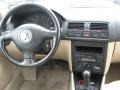 Beige 2001 Volkswagen Jetta GLS 1.8T Sedan Dashboard