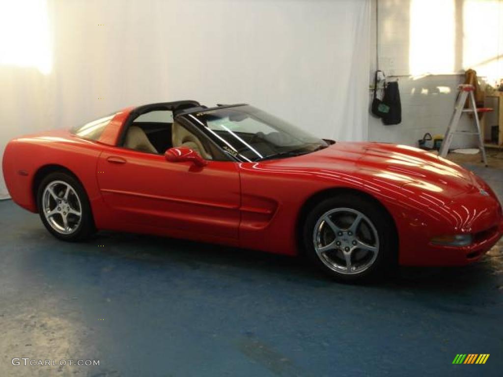 2003 Corvette Coupe - Torch Red / Light Oak photo #11