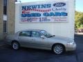 2006 Light French Silk Metallic Lincoln Town Car Signature Limited  photo #1