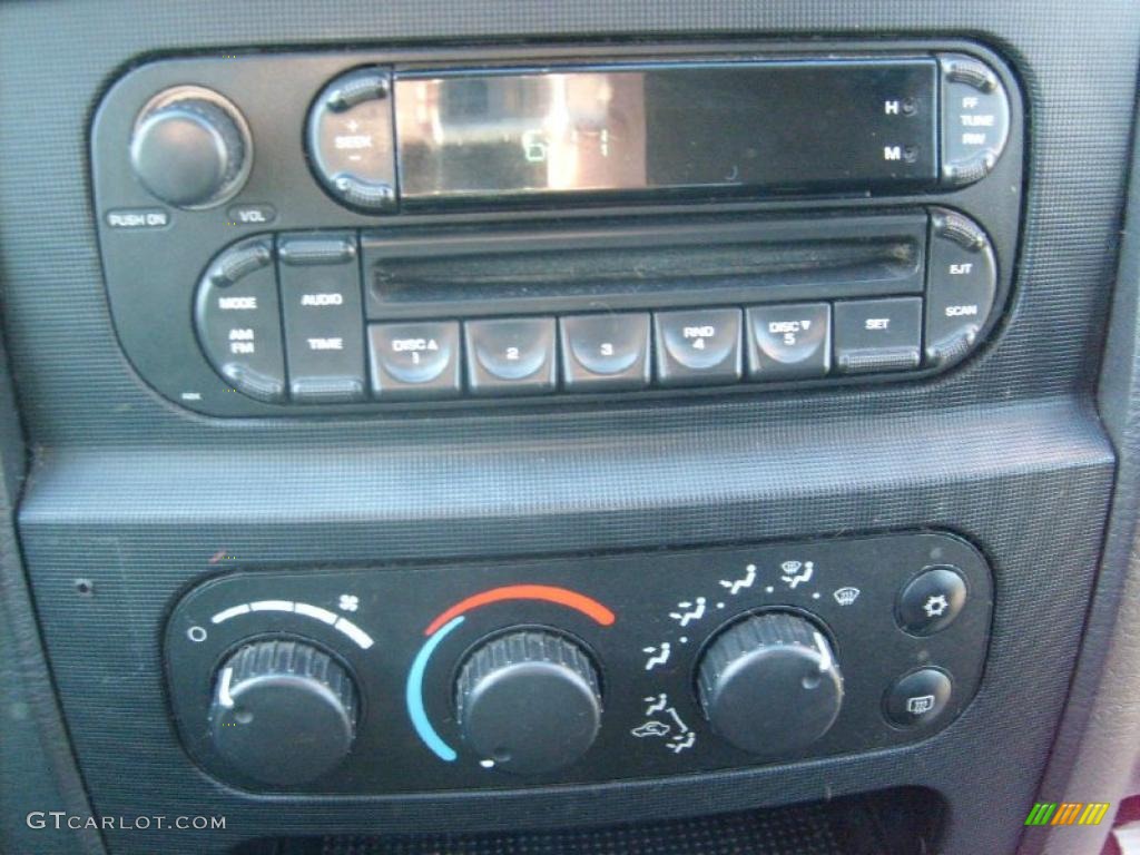 2005 Dodge Ram 3500 SLT Quad Cab 4x4 Dually Controls Photo #39862223