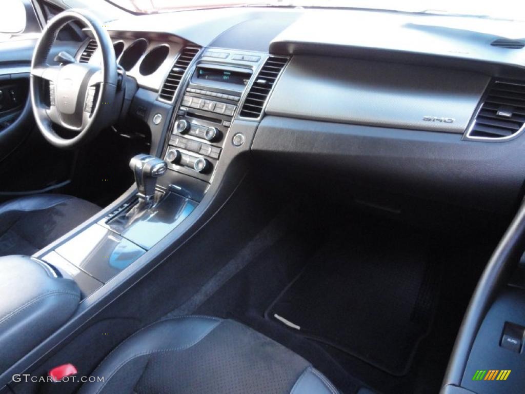 2010 Ford Taurus SHO AWD Charcoal Black Dashboard Photo #39862535