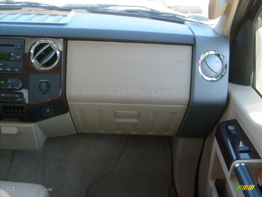 2008 Ford F350 Super Duty Lariat Crew Cab 4x4 Camel Dashboard Photo #39862575