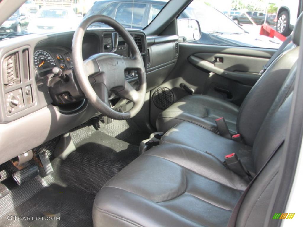 Dark Charcoal Interior 2004 Chevrolet Silverado 2500HD Regular Cab Photo #39864152