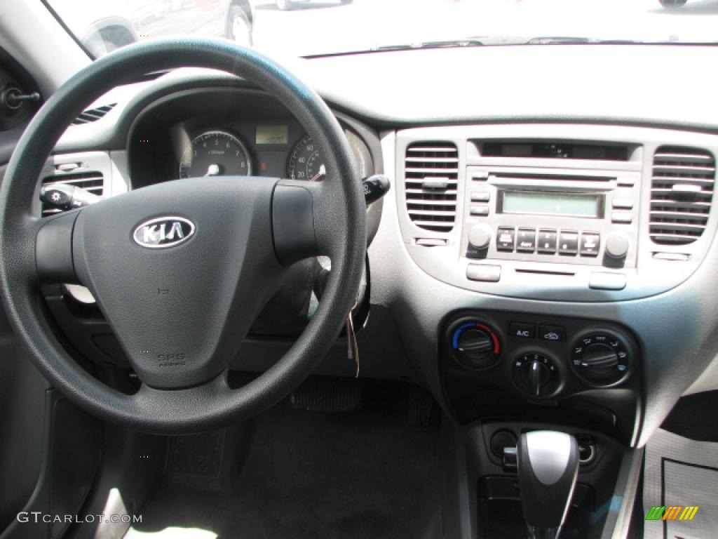 2008 Kia Rio LX Sedan Gray Dashboard Photo #39865295