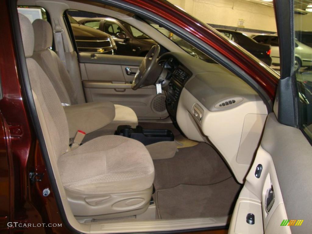 Medium Parchment Interior 2001 Ford Taurus LX Photo #39865627