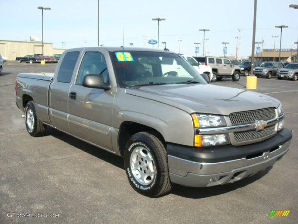 2003 Silverado 1500 Extended Cab - Light Pewter Metallic / Dark Charcoal photo #4