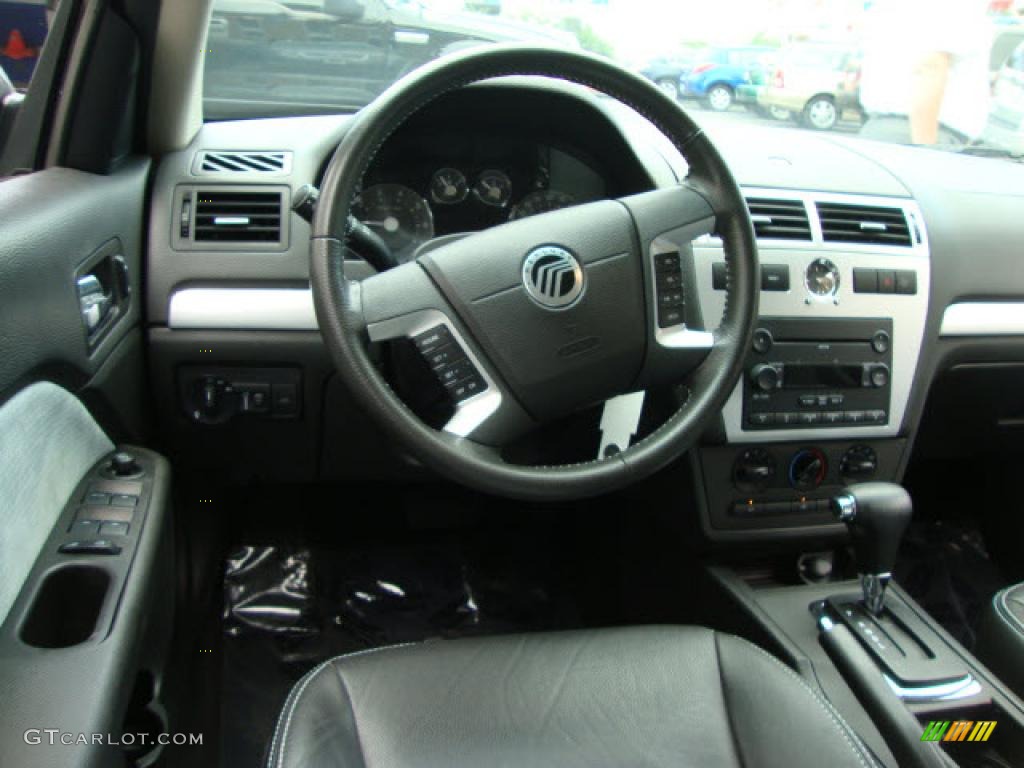 2007 Mercury Milan I4 Medium Light Stone/Dark Charcoal Dashboard Photo #39866511