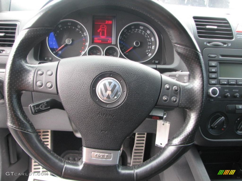 2006 Volkswagen GTI 2.0T Interlagos Plaid Cloth Steering Wheel Photo #39867731