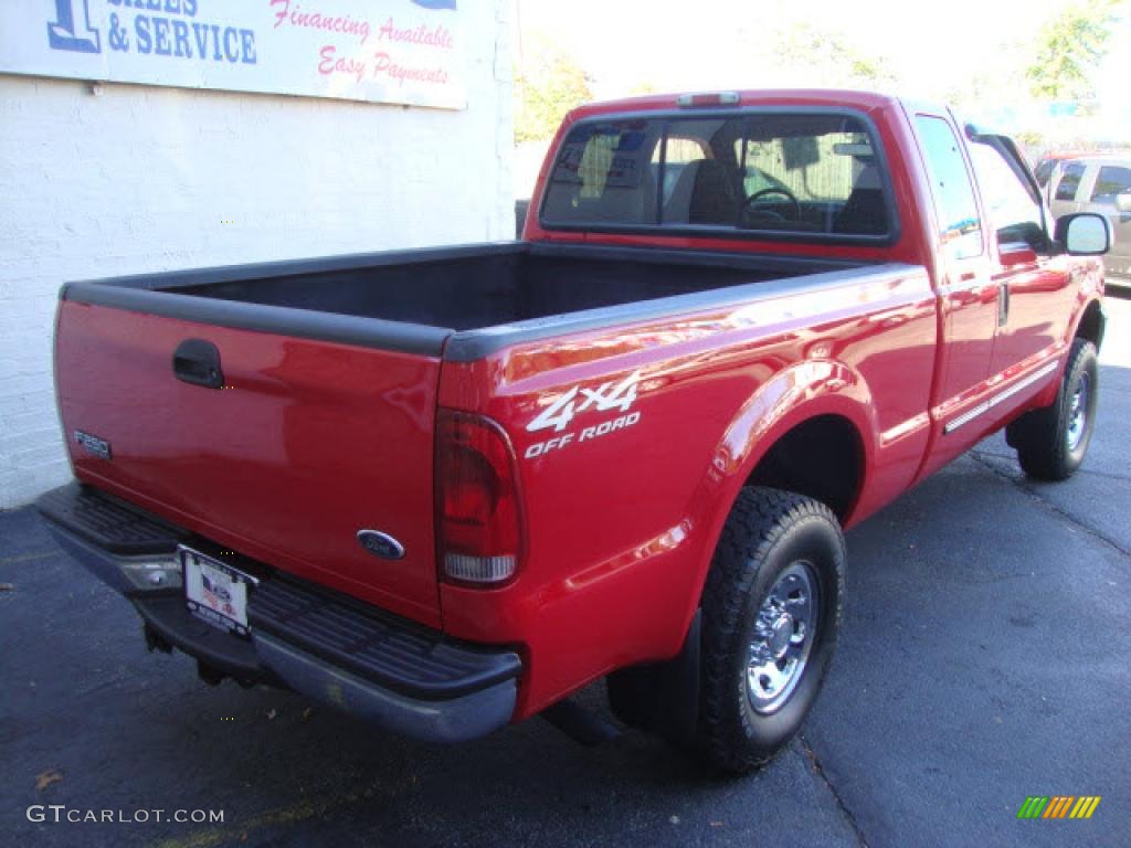 2000 F250 Super Duty XLT Extended Cab 4x4 - Red / Medium Graphite photo #4