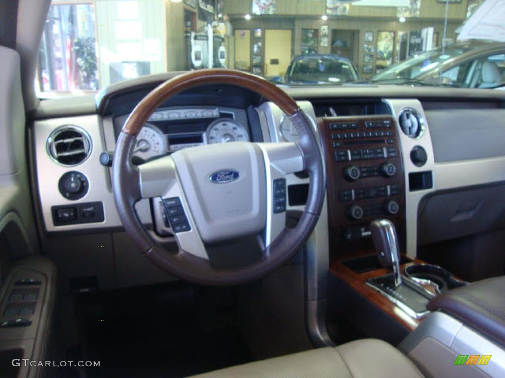 2009 Ford F150 Platinum SuperCrew 4x4 Medium Stone Leather/Sienna Brown Dashboard Photo #39868571