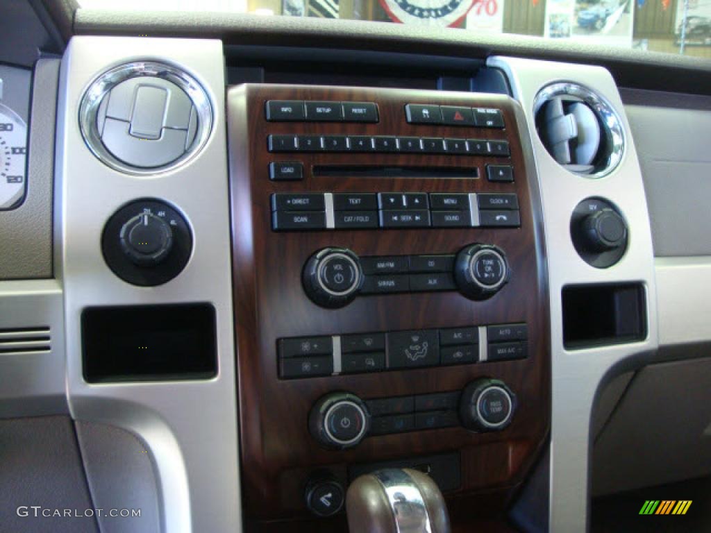 2009 Ford F150 Platinum SuperCrew 4x4 Controls Photo #39868607