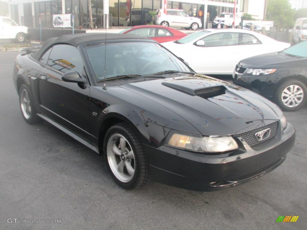 2002 Mustang GT Convertible - Black / Dark Charcoal photo #1