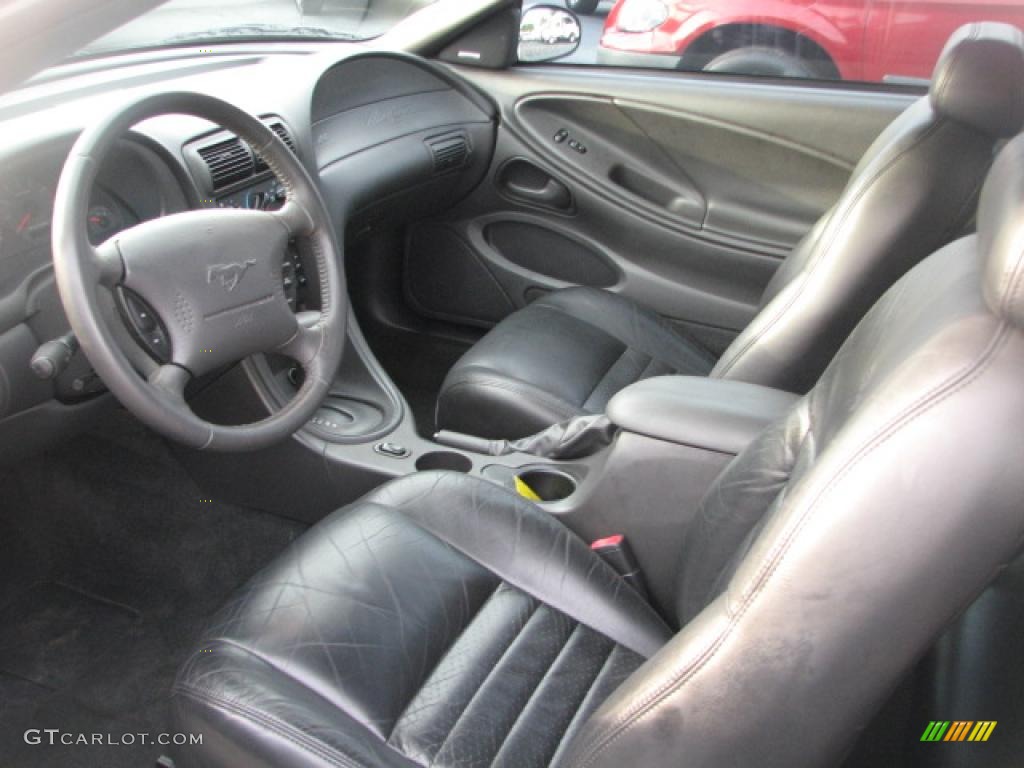 Dark Charcoal Interior 2002 Ford Mustang GT Convertible Photo #39868882