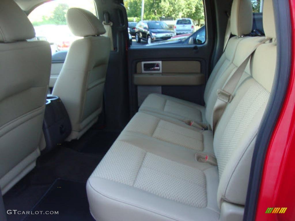 Tan Interior 2010 Ford F150 XLT SuperCrew 4x4 Photo #39869134