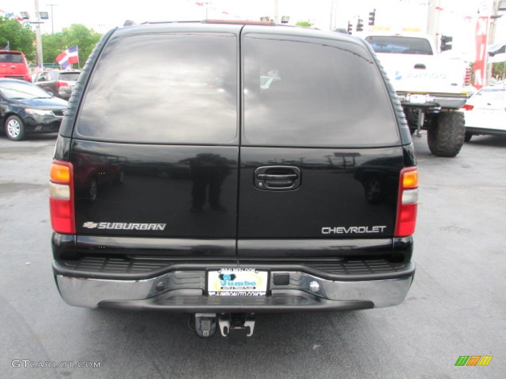 2003 Suburban 1500 LT 4x4 - Black / Tan/Neutral photo #7