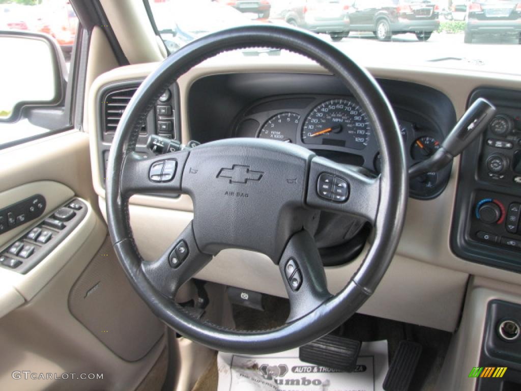 2003 Chevrolet Suburban 1500 LT 4x4 Tan/Neutral Steering Wheel Photo #39869691