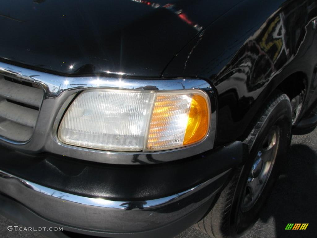 2001 F150 XLT SuperCab - Black / Dark Graphite photo #4