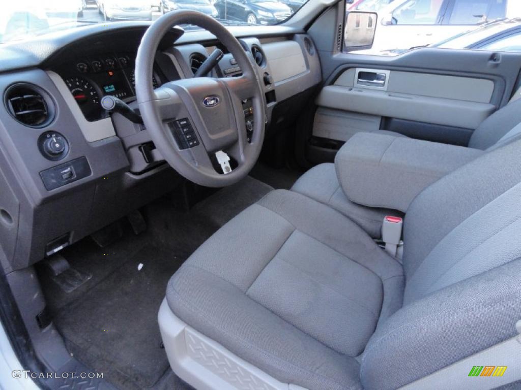 Stone/Medium Stone Interior 2009 Ford F150 XL SuperCrew 4x4 Photo #39870163