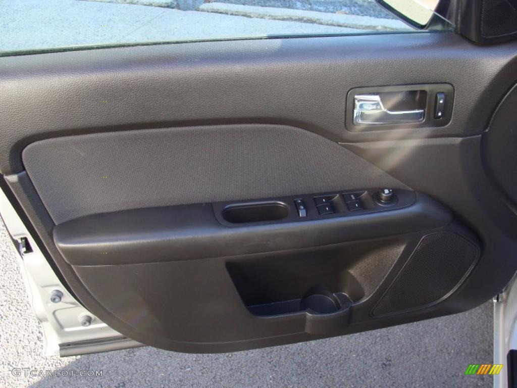 2010 Ford Fusion SE Charcoal Black Door Panel Photo #39870371