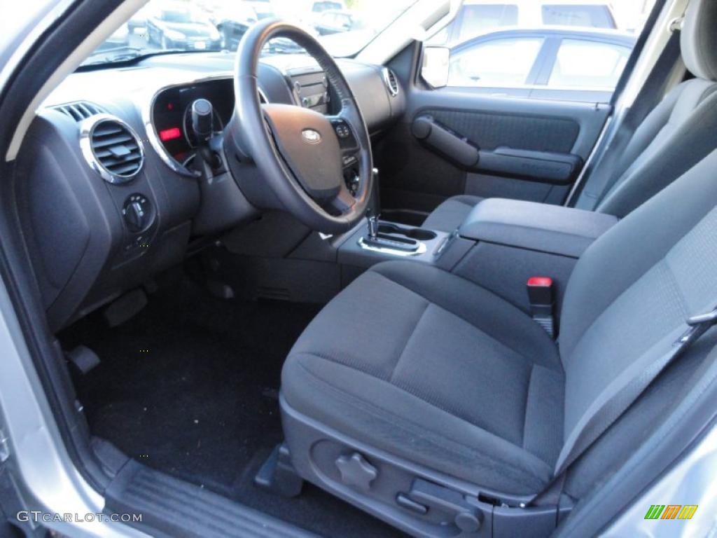 Black Interior 2010 Ford Explorer XLT 4x4 Photo #39870535