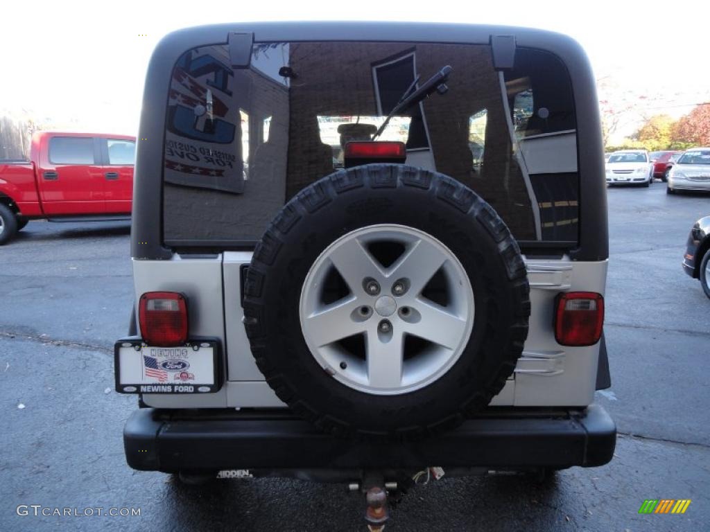 2004 Wrangler Rubicon 4x4 - Bright Silver Metallic / Dark Slate Gray photo #4
